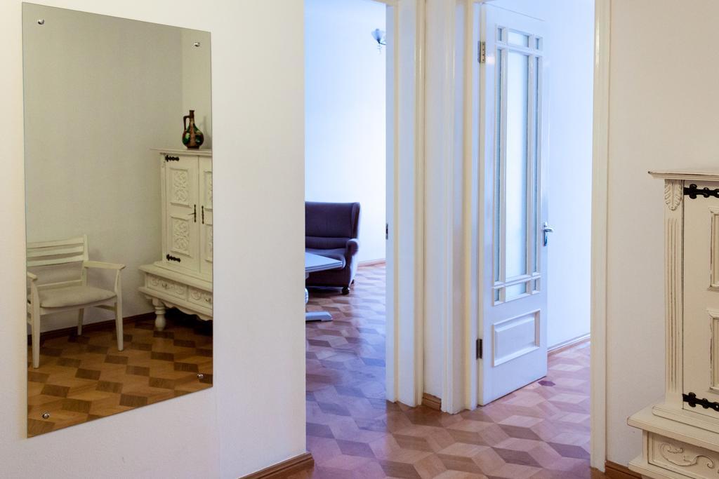 Apartment Janashia Tbilisi Exterior photo