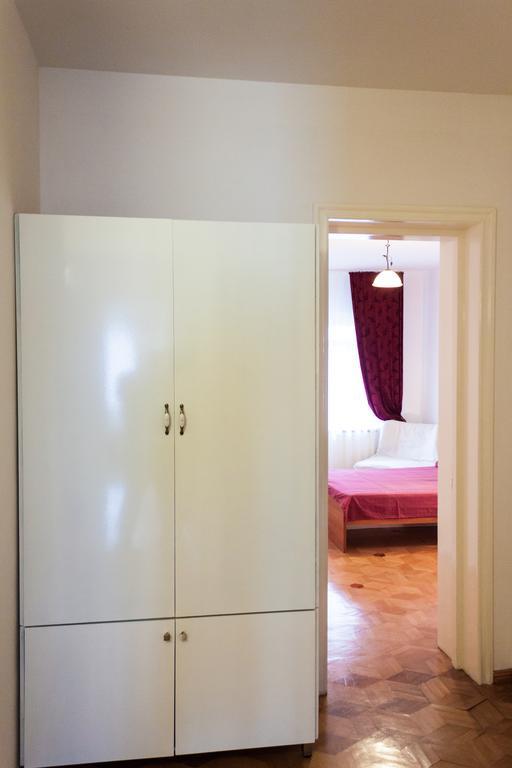 Apartment Janashia Tbilisi Exterior photo